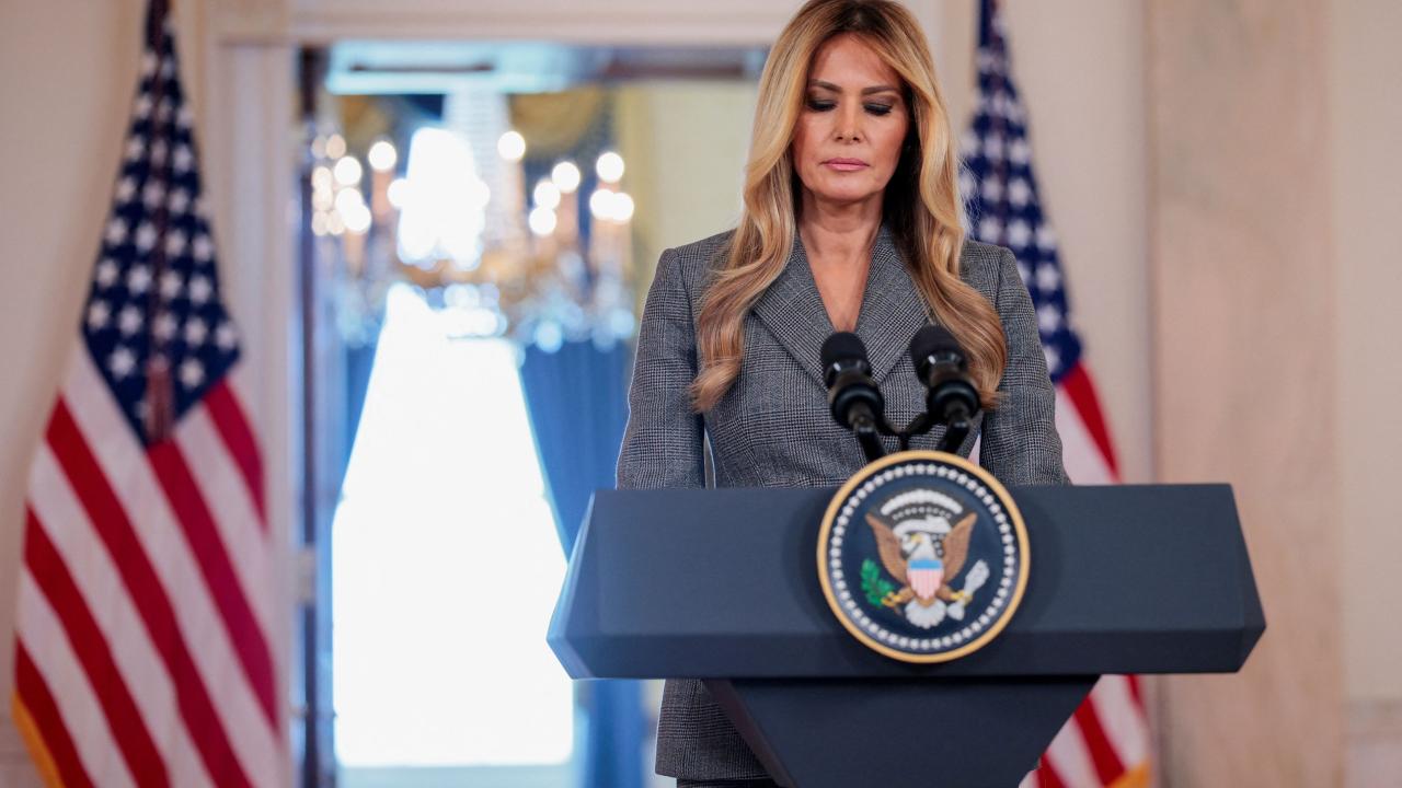 Jeffrey Epstein İddiaları Üzerine Melania Trump Açıklama Yaptı - 2026