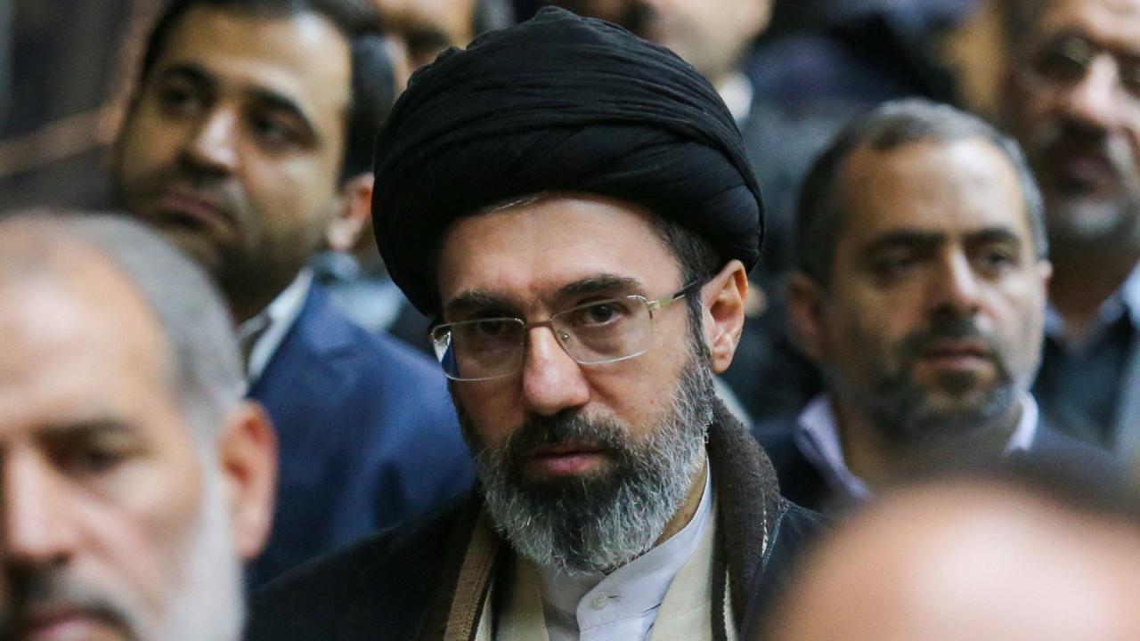 Hamaney, düşmanların birlik ve güvenliği tehdit ettiğini duyurdu - 2026