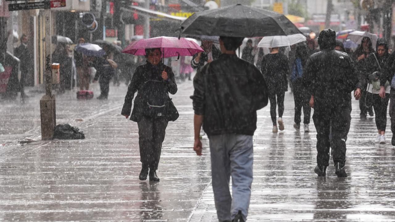 Hafta boyunca sürecek yağışlar, tarımda verimi nasıl etkileyecek? - 2026