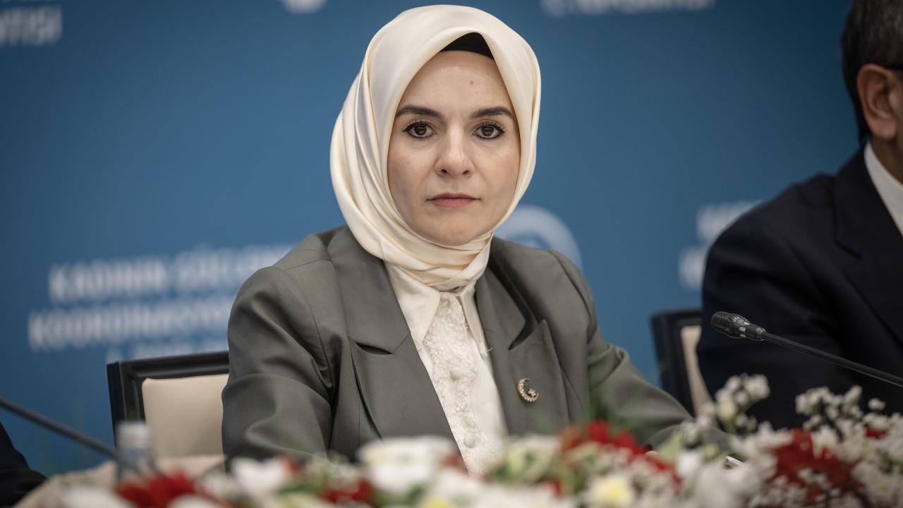 Bakan Göktaş, anneliğin reklam diline indirilmesine karşı durdu - 2026