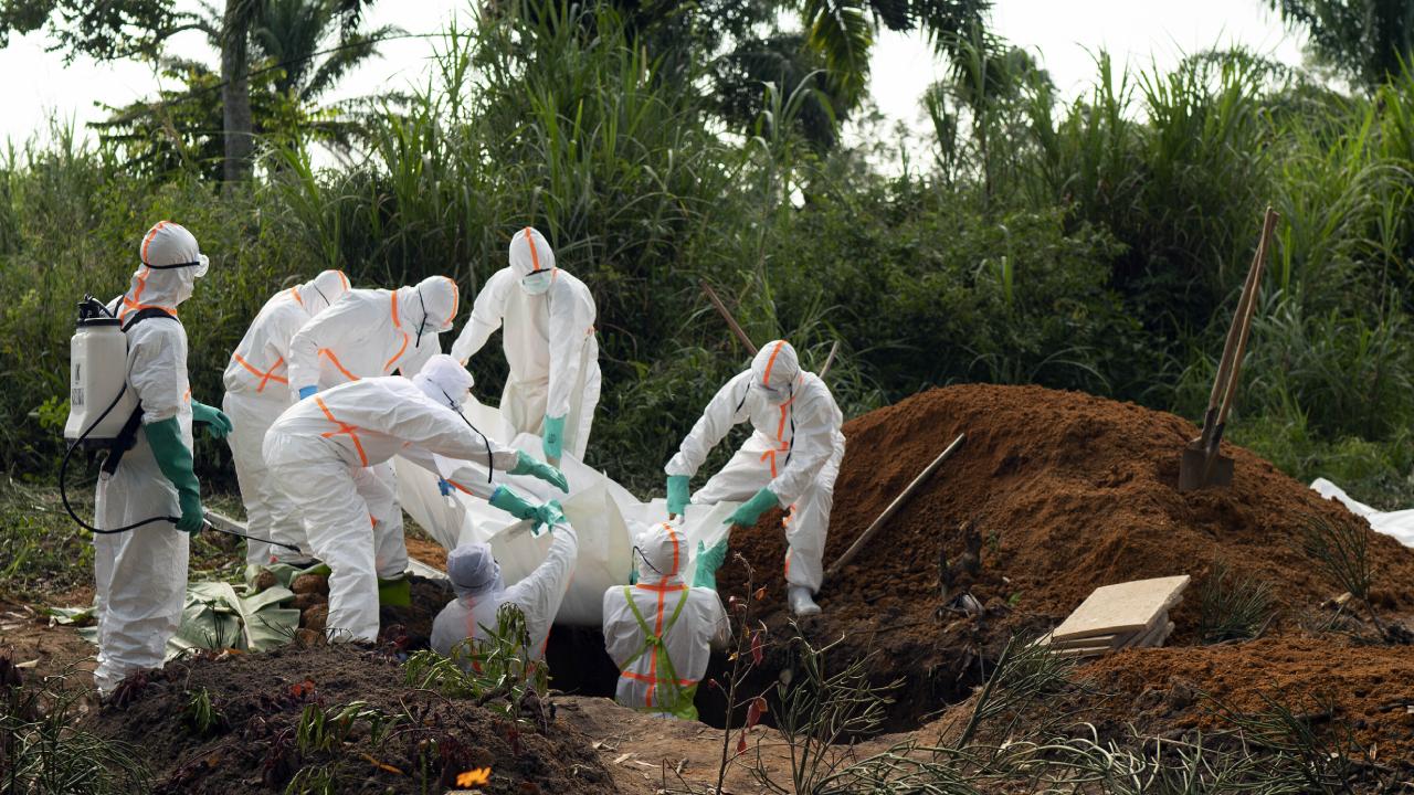 Kongo'daki Ebola tedavi merkezi alevlere teslim oldu - 2026