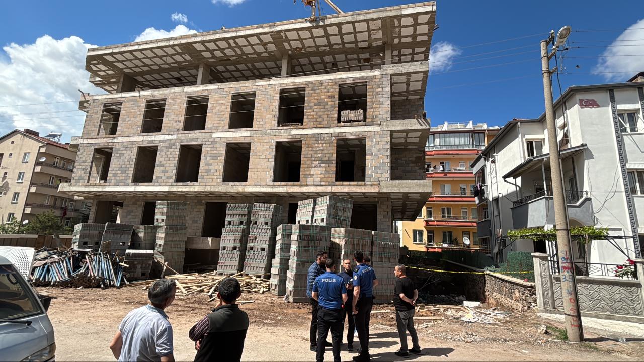 Aksaray'da inşaattan düşen işçi, iş güvenliği standartlarını sorgulattı - 2026