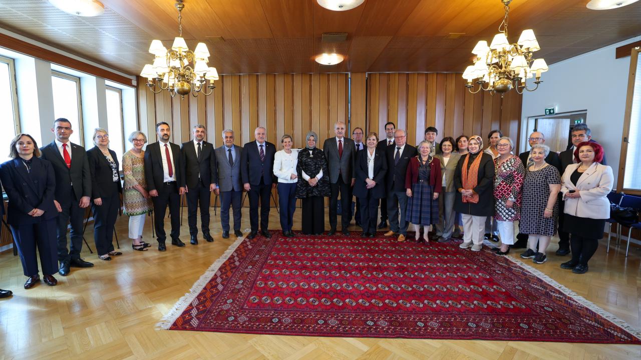 Kurtulmuş, Finlandiya'da Türk ve Tatar diasporasıyla buluşarak ilişkileri güçlendirdi - 2026