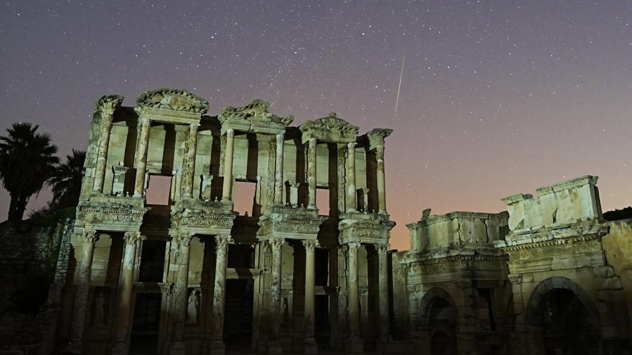 Gece Müze Ziyareti Efes Antik Kenti'nde Başladı - 2026